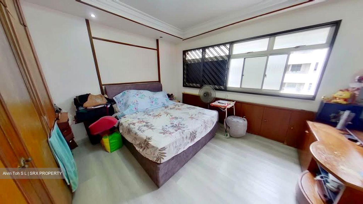 Blk 104A Kebun Baru Heights (Ang Mo Kio), HDB Executive #550974101